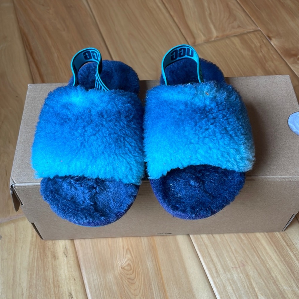 UGG Fluff Yeah Slide